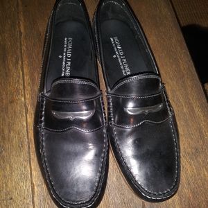 Men's Black Loafers-very good condition